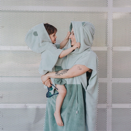 Surfbear Kids Bath Poncho - Green